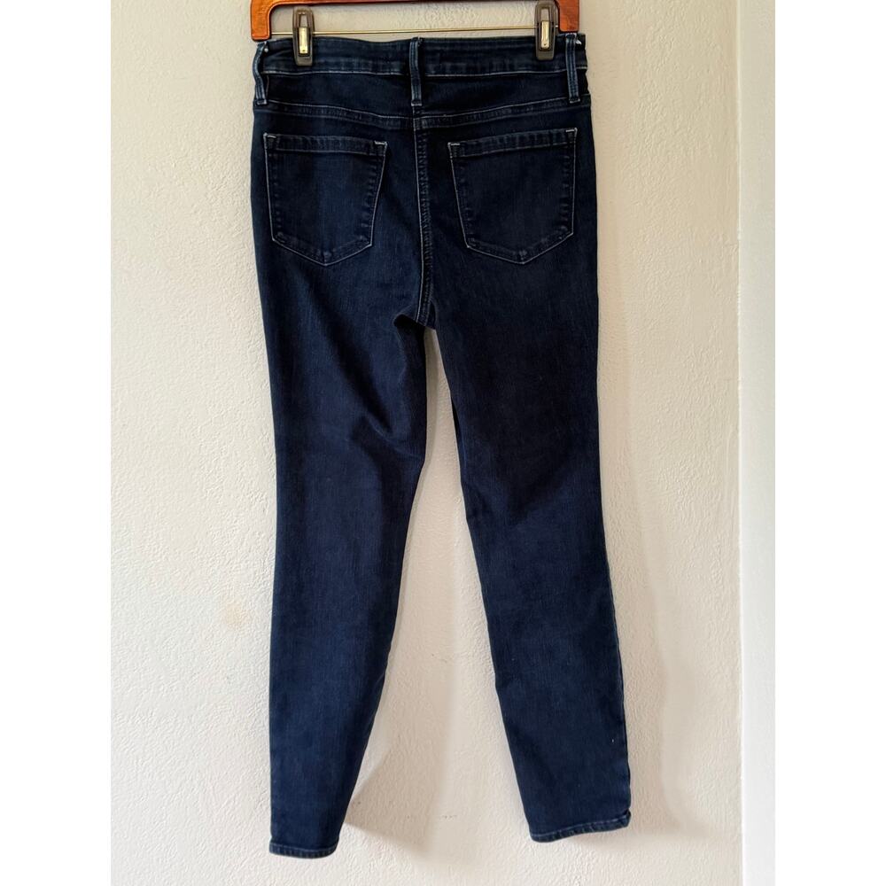 Women's Athleta Dark Wash Straight Skinny Jean Pant Denim Sz 8 - Picture 2 of 6